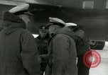 Standbild Admiral Turner Freude Yonpo Korea, 1950, aus Sekunde 7 historischem Filmmaterial Videoclip 65675020750