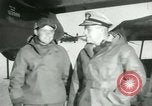 Standbild Admiral Turner Freude Yonpo Korea, 1950, aus Sekunde 30 historischem Filmmaterial Videoclip 65675020750