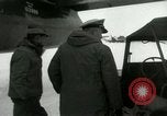 Standbild Admiral Turner Freude Yonpo Korea, 1950, aus Sekunde 36 historischem Filmmaterial Videoclip 65675020750