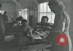 Immagine di Soldati feriti Tokyo Giappone, 1950, secondo 58 filmato di repertorio 65675020764