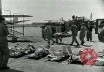 Immagine di Soldati feriti Tokyo Giappone, 1950, secondo 31 filmato di repertorio 65675020765
