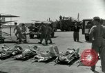 Immagine di Soldati feriti Tokyo Giappone, 1950, secondo 33 filmato di repertorio 65675020765