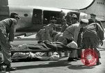 Immagine di Soldati feriti Tokyo Giappone, 1950, secondo 43 filmato di repertorio 65675020765