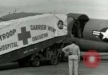Immagine di Soldati feriti Tokyo Giappone, 1950, secondo 18 filmato di repertorio 65675020766