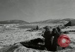 Image des Marines des États-Unis Réservoir de Chosin  Corée, 1950, de la seconde 9 séquences d'archives historiques vidéo 65675020768