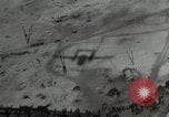 Immagine di Stati Uniti Marines nella guerra di Corea Chosin Corea del serbatoio, 1950, secondo 4 filmato di repertorio 65675020770
