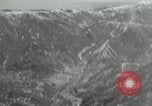 Immagine di Stati Uniti Marines nella guerra di Corea Chosin Corea del serbatoio, 1950, secondo 42 filmato di repertorio 65675020770