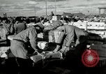 Immagine di Operai giapponese Chosin Corea del serbatoio, 1950, secondo 4 filmato di repertorio 65675020771