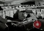 Immagine di Operai giapponese Chosin Corea del serbatoio, 1950, secondo 6 filmato di repertorio 65675020771