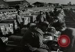 Immagine di Operai giapponese Chosin Corea del serbatoio, 1950, secondo 16 filmato di repertorio 65675020771