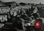 Immagine di Operai giapponese Chosin Corea del serbatoio, 1950, secondo 17 filmato di repertorio 65675020771