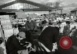 Immagine di Operai giapponese Chosin Corea del serbatoio, 1950, secondo 43 filmato di repertorio 65675020771