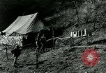 Immagine di Marmite può razioni alimentari nella guerra di Corea Corea, 1951, secondo 3 filmato di repertorio 65675020780