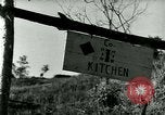 Immagine di Marmite può razioni alimentari nella guerra di Corea Corea, 1951, secondo 7 filmato di repertorio 65675020780