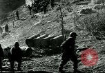 Immagine di Marmite può razioni alimentari nella guerra di Corea Corea, 1951, secondo 19 filmato di repertorio 65675020780