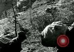 Immagine di Marmite può razioni alimentari nella guerra di Corea Corea, 1951, secondo 26 filmato di repertorio 65675020780