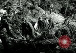 Immagine di Marmite può razioni alimentari nella guerra di Corea Corea, 1951, secondo 37 filmato di repertorio 65675020780