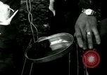 Immagine di Marmite può razioni alimentari nella guerra di Corea Corea, 1951, secondo 54 filmato di repertorio 65675020780