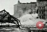 Standbild Frau Dynamite Berlin Deutschland, 1949, aus Sekunde 54 historischem Filmmaterial Videoclip 65675020789