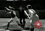 Image des femmes jouant All American Girls Baseball jeu Kenosha Wisconsin USA, 1949, de la seconde 30 séquences d'archives historiques vidéo 65675020790