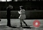 Image des femmes jouant All American Girls Baseball jeu Kenosha Wisconsin USA, 1949, de la seconde 32 séquences d'archives historiques vidéo 65675020790