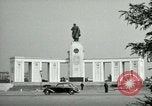 Standbild Siegessaule Berlin Deutschland, 1955, aus Sekunde 36 historischem Filmmaterial Videoclip 65675020797