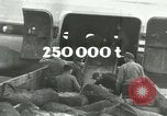 Standbild Berliner Blockade Berlin Deutschland, 1948, aus Sekunde 50 historischem Filmmaterial Videoclip 65675020799