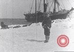 Immagine di Il Whaler Herman Arctic, 1915, secondo 36 filmato di repertorio 65675020828
