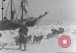 Immagine di Il Whaler Herman Arctic, 1915, secondo 41 filmato di repertorio 65675020828