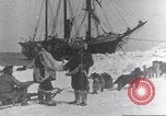 Immagine di Il Whaler Herman Arctic, 1915, secondo 44 filmato di repertorio 65675020828
