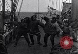Immagine di Il Whaler Herman Arctic, 1915, secondo 60 filmato di repertorio 65675020828