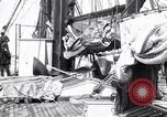 Standbild whaler Herman Arktis, 1915, aus Sekunde 54 historischem Filmmaterial Videoclip 65675020830