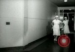 Standbild Bluttransfusion New York United States USA, 1948, aus Sekunde 9 historischem Filmmaterial Videoclip 65675020835