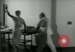 Standbild Bluttransfusion New York United States USA, 1948, aus Sekunde 16 historischem Filmmaterial Videoclip 65675020835