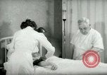 Standbild Bluttransfusion New York United States USA, 1948, aus Sekunde 46 historischem Filmmaterial Videoclip 65675020835