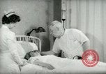 Standbild Bluttransfusion New York United States USA, 1948, aus Sekunde 52 historischem Filmmaterial Videoclip 65675020835