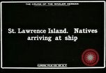 Standbild whaler Herman Saint Lawrence Island Alaska USA, 1915, aus Sekunde 5 historischem Filmmaterial Videoclip 65675020842