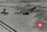 Standbild whaler Herman Saint Lawrence Island Alaska USA, 1915, aus Sekunde 14 historischem Filmmaterial Videoclip 65675020842