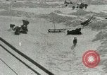 Standbild whaler Herman Saint Lawrence Island Alaska USA, 1915, aus Sekunde 20 historischem Filmmaterial Videoclip 65675020842