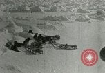 Standbild whaler Herman Saint Lawrence Island Alaska USA, 1915, aus Sekunde 29 historischem Filmmaterial Videoclip 65675020842