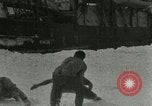 Standbild whaler Herman Saint Lawrence Island Alaska USA, 1915, aus Sekunde 45 historischem Filmmaterial Videoclip 65675020842