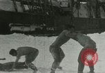 Standbild whaler Herman Saint Lawrence Island Alaska USA, 1915, aus Sekunde 48 historischem Filmmaterial Videoclip 65675020842