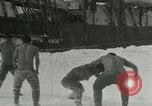 Standbild whaler Herman Saint Lawrence Island Alaska USA, 1915, aus Sekunde 52 historischem Filmmaterial Videoclip 65675020842