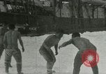 Standbild whaler Herman Saint Lawrence Island Alaska USA, 1915, aus Sekunde 53 historischem Filmmaterial Videoclip 65675020842