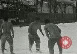 Standbild whaler Herman Saint Lawrence Island Alaska USA, 1915, aus Sekunde 54 historischem Filmmaterial Videoclip 65675020842