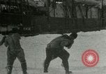 Standbild whaler Herman Saint Lawrence Island Alaska USA, 1915, aus Sekunde 59 historischem Filmmaterial Videoclip 65675020842
