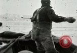 Standbild Walross Jagd Saint Lawrence Island Alaska USA, 1915, aus Sekunde 15 historischem Filmmaterial Videoclip 65675020844