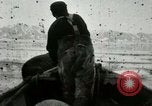 Standbild Walross Jagd Saint Lawrence Island Alaska USA, 1915, aus Sekunde 21 historischem Filmmaterial Videoclip 65675020844