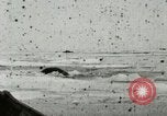Standbild Walross Jagd Saint Lawrence Island Alaska USA, 1915, aus Sekunde 28 historischem Filmmaterial Videoclip 65675020844