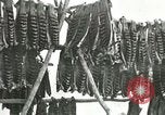 Standbild Alaskan Dorf Alaska USA, 1915, aus Sekunde 18 historischem Filmmaterial Videoclip 65675020847